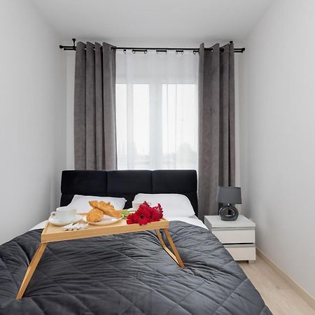 Sunny Apartments With Parking & Balcony Luzycka By Noclegi Renters Svinoústí Exteriér fotografie