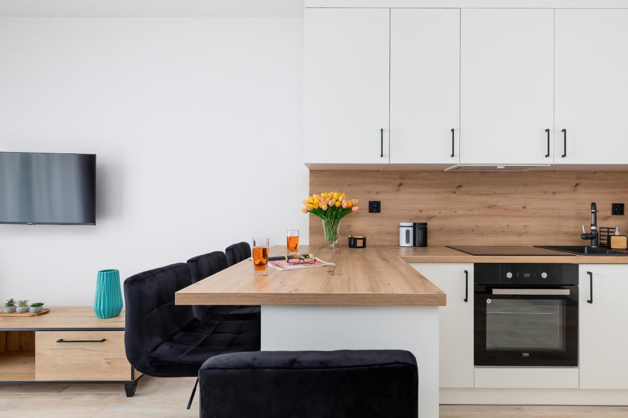Sunny Apartments With Parking & Balcony Luzycka By Noclegi Renters Svinoústí Exteriér fotografie